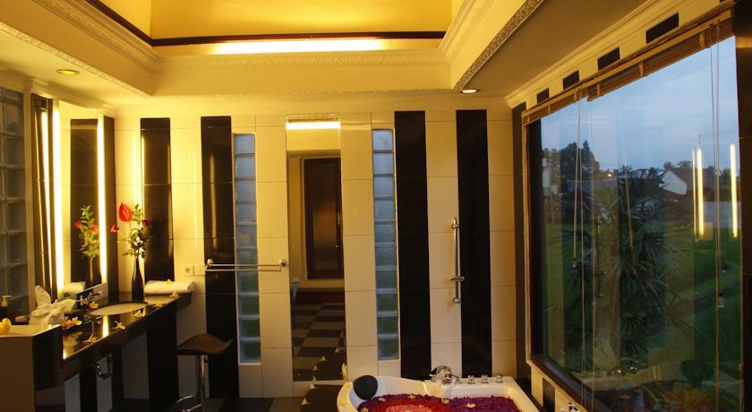 Ubud Hidden Villa Yone village Rum bild
